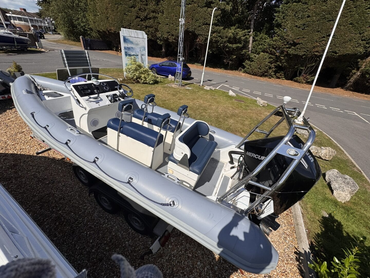 J-Craft 6.8M RIB (5)