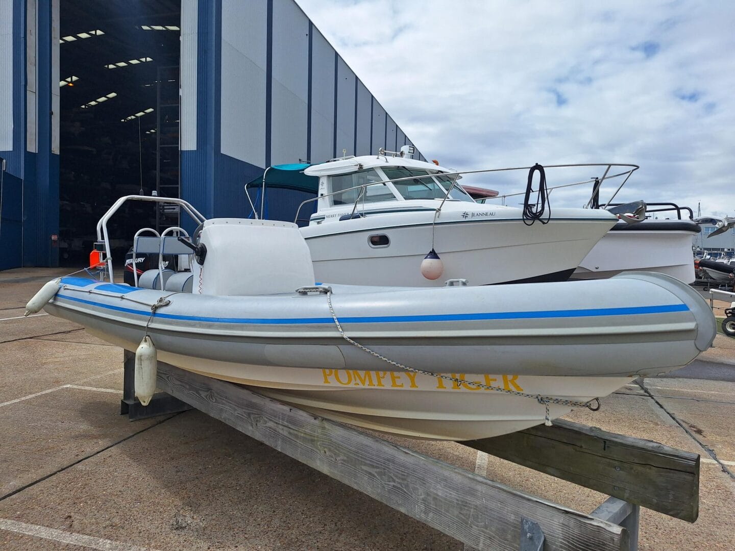 Solent 5.85M RIB (7)