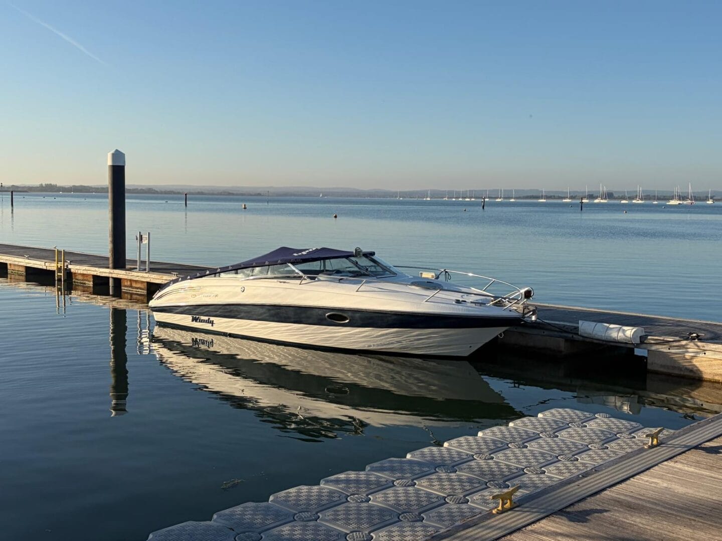 Windy Mirage 25 (2)